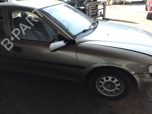 Used Parts OPEL VECTRA B Hatchback (J96) 1.6 i 16V (F68) 4909535