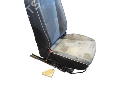 Used Left front seat Left front seat RENAULT MEGANE E-TECH SUV EV60 (BNJ1) (218 hp) 40285699 40285699