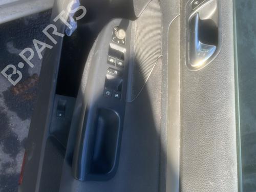 Right tailgate light VW GOLF V (1K1) 1.9 TDI | BP26907066C80 - Image 9