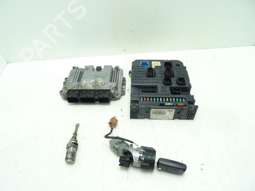 Used Electronic module CITROËN C3 I (FC_, FN_) 1.4 HDi (68 hp) 32264039