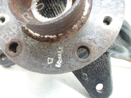 Used Right front steering knuckle Right front steering knuckle RENAULT KANGOO Express (FW0/1_) Z.E. (FW0Z, FW1Z) (60 hp) 20053543 20053543