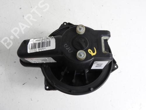 Used Heater blower motor Heater blower motor FIAT 500 (312_) 1.3 D Multijet (312AXE1A) (95 hp) 20067467 20067467