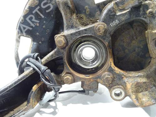 Used Left front steering knuckle Left front steering knuckle LAND ROVER RANGE ROVER SPORT I (L320) 2.7 D 4x4 (190 hp) 30538261 30538261