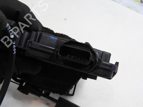 Used Rear left lock NISSAN MICRA V (K14) 0.9 IG-T (90 hp) 20058438