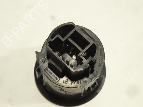 Switch RENAULT SCÉNIC III (JZ0/1_) 1.6 E85 (JZ03, JZ1Y) | BP27212731I30 