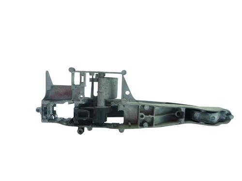 Used Front left exterior door handle Front left exterior door handle PEUGEOT EXPERT Van (VF3A_, VF3U_, VF3X_) 1.6 HDi 90 16V (90 hp) 35888498 35888498