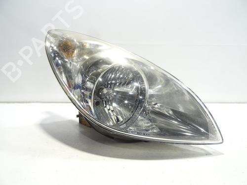 Used Right headlight HYUNDAI i20 I (PB, PBT) 1.4 CRDi (75 hp) 26711593