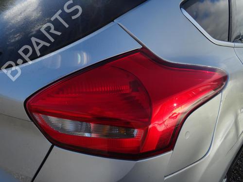 Used Right taillight FORD FOCUS III 1.5 TDCi (120 hp) 25441147