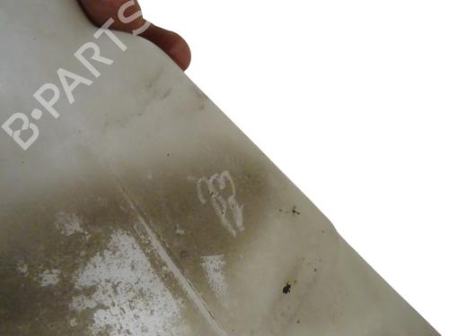 Used Windscreen washer tank Windscreen washer tank 39460653 39460653