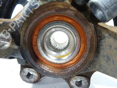 Left front steering knuckle OPEL VECTRA B Hatchback (J96) 1.8 i 16V (F68) | BP32230637M25