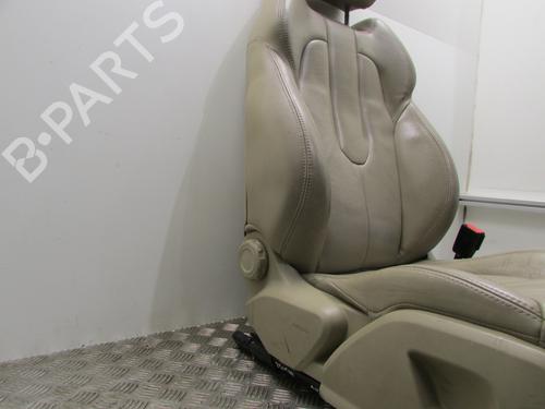 Used Right front seat Right front seat LAND ROVER RANGE ROVER EVOQUE (L538) 2.0 4x4 (241 hp) 25588142 25588142