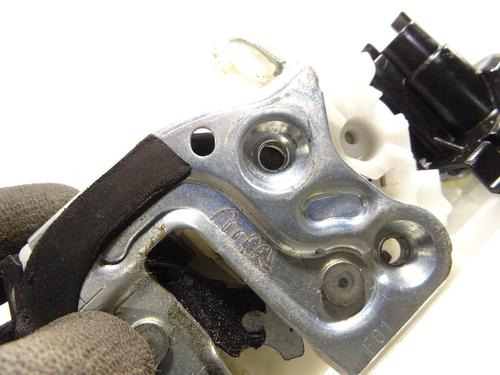 front-right-lock-suzuki-swift-v-az-2017-27346754 main image