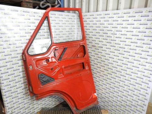 Used Right front door Right front door RENAULT MASTER I Van (T__) 28-35 2.0 (80 hp) 20175882 20175882