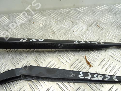 Front windshield wiper arm RENAULT MEGANE III Hatchback (BZ0/1_, B3_) 1.5 dCi (BZ09, BZ0D, BZ1W, BZ29, BZ14) | BP30106676C143