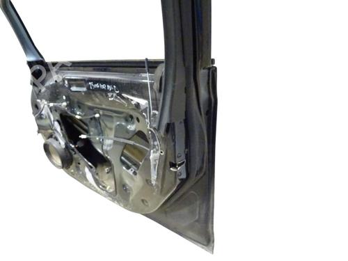 Used Right front door Right front door 37685809 37685809