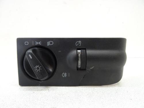 Used Headlight switch VW VENTO (1H2) 1.8 (90 hp) 21969084