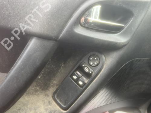 Fuse box CITROËN C3 II (SC_) 1.4 HDi 70 (SC8HZC, SC8HR0, SC8HP4) | BP38101124E1 - Image 10