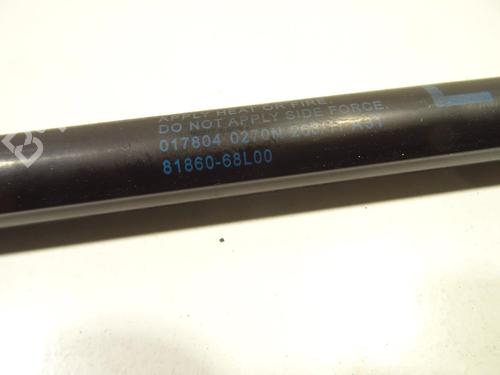 Used Tailgate lift support Tailgate lift support SUZUKI SWIFT IV (FZ, NZ) 1.3 DDiS (AZG413D, ZC02S, ZC92S) (75 hp) 21519986 21519986