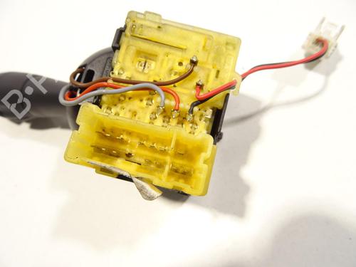 switch-renault-captur-i-j5_-h5_-2013-27816924 main image