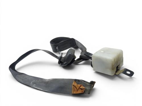 Sikkerhedssele foran venstre Sikkerhedssele foran venstre MITSUBISHI L200 (K7_T, K6_T, K5_T) 2.5 TD 4WD (K74T) (99 hp) 37589221 37589221