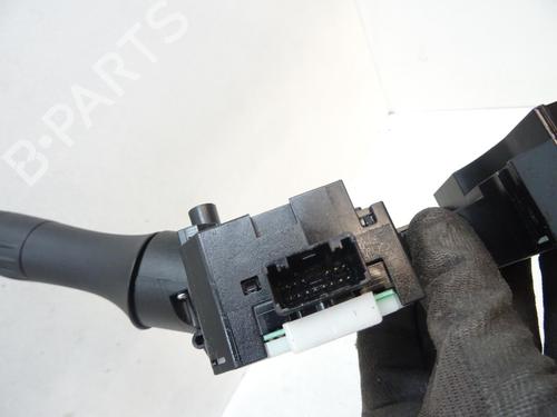 Used Steering column stalk NISSAN JUKE (F15) 1.5 dCi (110 hp) 20052677