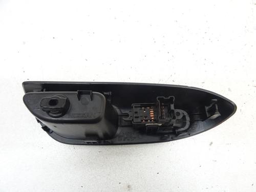 Used Left rear window switch Left rear window switch NISSAN JUKE (F15) 1.5 dCi (110 hp) 20052674 20052674
