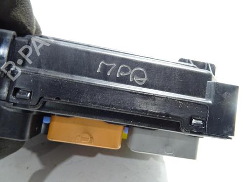 Used Fuse box Fuse box CITROËN C3 II (SC_) 1.4 HDi 70 (SC8HZC, SC8HR0, SC8HP4) (68 hp) 23878244 23878244