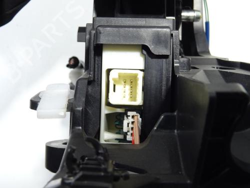 Gear lever TOYOTA YARIS (_P13_) 1.5 Hybrid (NHP130_, NHP130) | BP23787128M90 