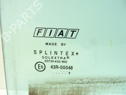 Dør rude ventre bagtil Dør rude ventre bagtil FIAT MULTIPLA (186_) 1.9 JTD 105 (186AXB1A) (105 hp) 29631353 29631353