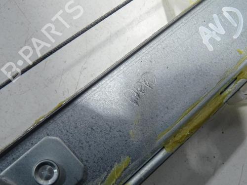 Used Front right window mechanism Front right window mechanism SUZUKI VITARA (LY) 1.4 Hybrid (Mild Hybrid) AllGrip (APK414) (129 hp) 33828735 33828735