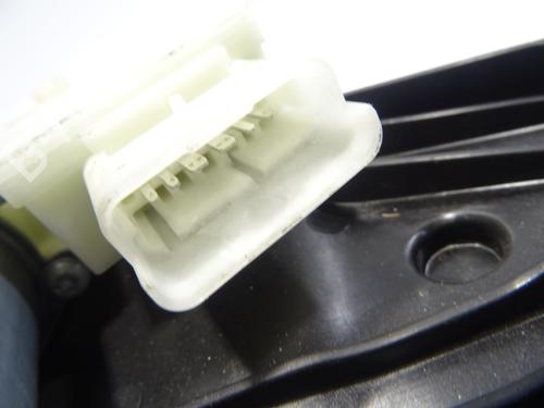 Rear left window mechanism RENAULT CLIO V (B7_) 1.0 TCe 100 (B7MT) | BP29071418C24