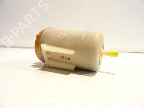 Power steering reservoir SUZUKI GRAND VITARA I (FT, HT) 2.7 4x4 (JA627, SQ627W2) | BP30106756M117