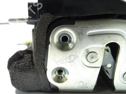 Front right lock MAZDA 3 (BK) 1.6 DI Turbo | BP23788471C97 - Image 5