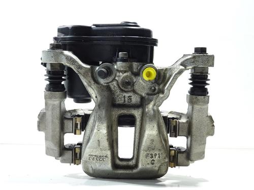 Used Left rear brake caliper TOYOTA COROLLA Estate (_E21_) 1.8 Hybrid (ZWE211) (122 hp) 23787559