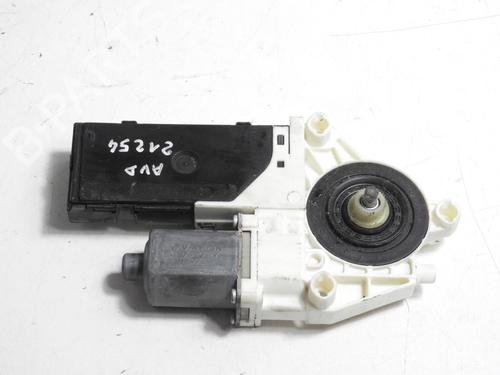 Right front window motor RENAULT LAGUNA III (BT0/1) 1.5 dCi (BT00, BT0A, BT0T, BT1J) | BP21971367E20 