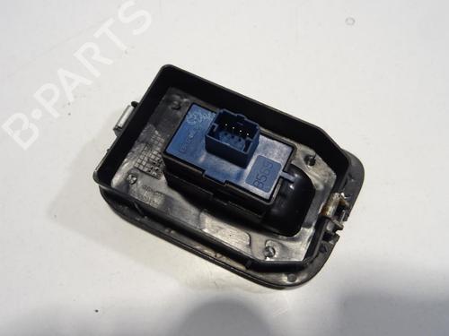 Used Right front window switch Right front window switch CITROËN NEMO MPV 1.4 HDi (68 hp) 27356618 27356618