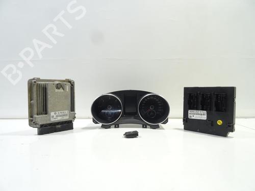 Used Electronic module VW GOLF VI (5K1) 2.0 TDI (110 hp) 27154171