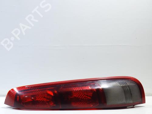 Used Right taillight NISSAN X-TRAIL I (T30) 2.2 Di 4x4 (114 hp) 22643249