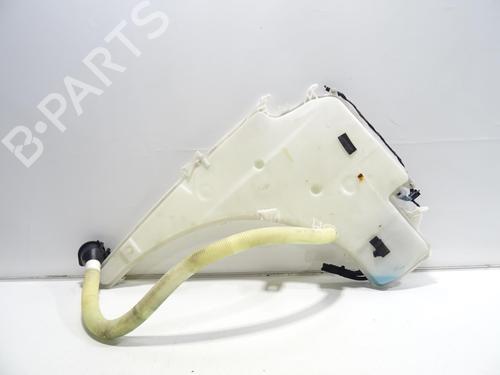 windscreen-washer-tank-bmw-1-e87-2003-2004-2005-2006-2007-2008-2009-2010-2011-2012-2013-30755435 main image