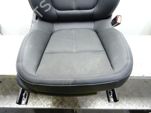 Right front seat PORSCHE MACAN (95B)  | BP30679714C16  - Image 7