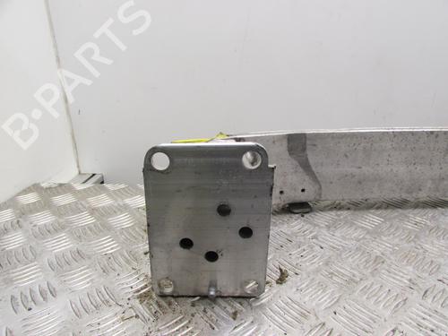 Used Front bumper reinforcement Front bumper reinforcement PEUGEOT 208 II (UB_, UP_, UW_, UJ_) e-208 (136 hp) 26526199 26526199