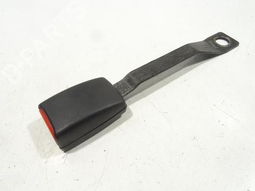 Used Seat buckle SUZUKI GRAND VITARA II (JT, TE, TD) 1.9 DDiS All-wheel Drive (JT419, TD44, JB419WD, JB419XD,... (129 hp) 26909133