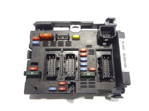 Boîte à Fusibles PEUGEOT 206 Hatchback (2A/C) 1.4 16V (88 hp) 28612100