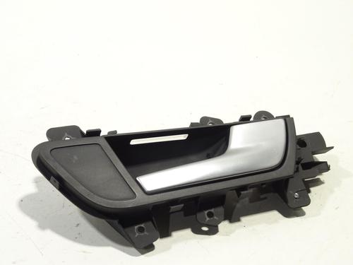 Used Front right interior door handle AUDI A4 B8 Avant (8K5) 2.0 TFSI quattro (211 hp) 24526188
