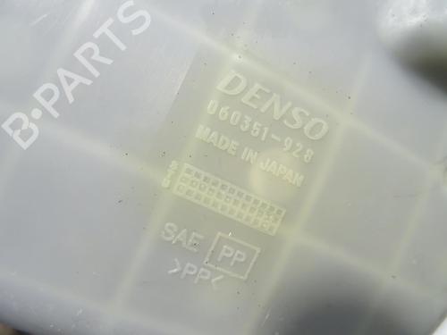 Windscreen washer tank SUZUKI GRAND VITARA I (FT, HT) 2.7 4x4 (JA627, SQ627W2) | BP30106754C113