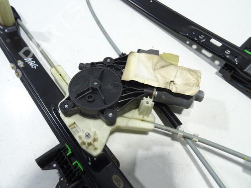 Rear left window mechanism LAND ROVER RANGE ROVER SPORT II (L494) 4.4 SDV8 4x4 | BP29506712C24 