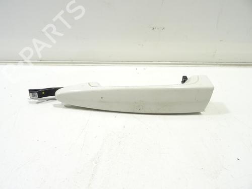 front-left-exterior-door-handle-bmw-1-f20-2011-2012-2013-2014-2015-2016-2017-2018-2019-32209201 main image