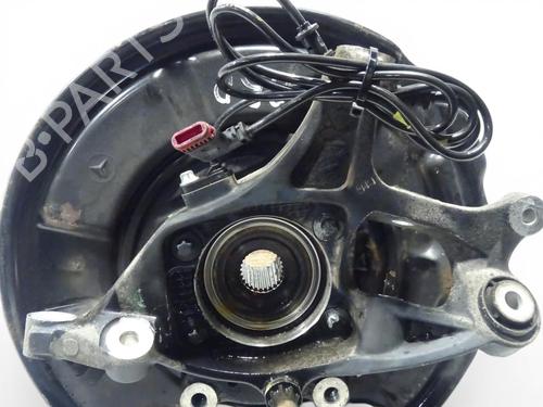 Used Right rear steering knuckle Right rear steering knuckle MERCEDES-BENZ E-CLASS (W211) E 270 CDI (211.016) (177 hp) 36059118 36059118