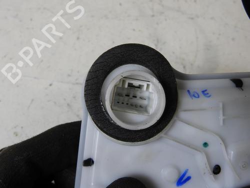 Used Front left lock PEUGEOT 108 1.2 (82 hp) 20052403