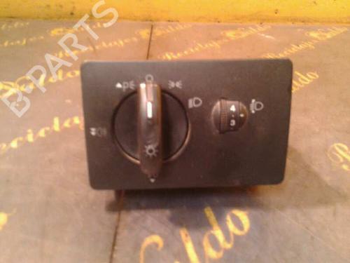 Used Headlight switch FORD FOCUS II (DA_, HCP, DP) [2004-2013]  11294168